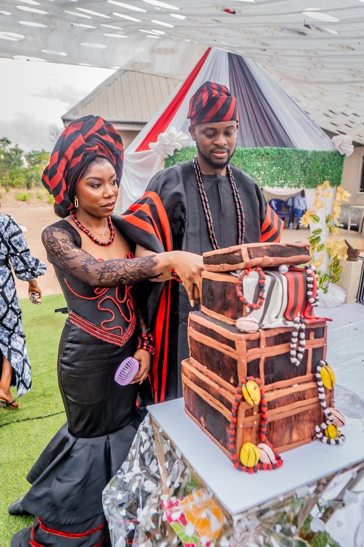 Skyview and Husband Cake